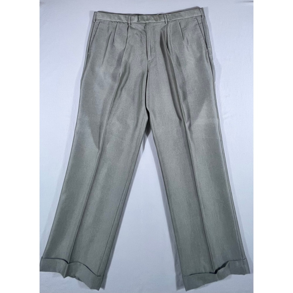 Dockers Men's Pleated Relaxed Fit Trousers Grey Tencel Blend Cuffed Pants 44x30 - Picture 2 of 10